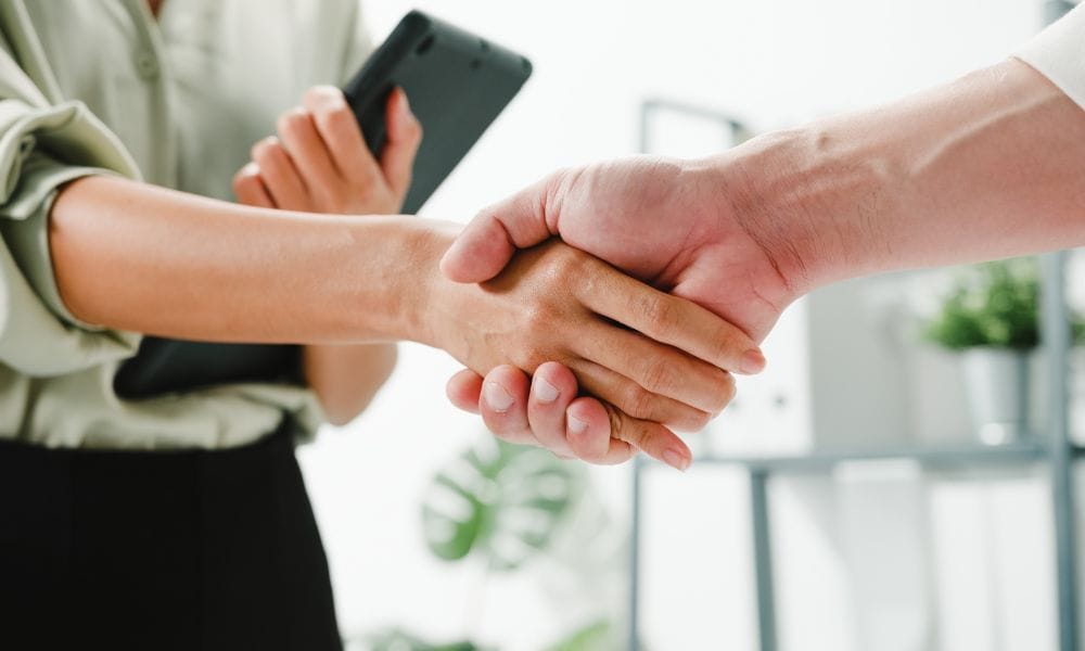 cách lựa chọn công ty dịch thuật công chứng hồ sơ du học