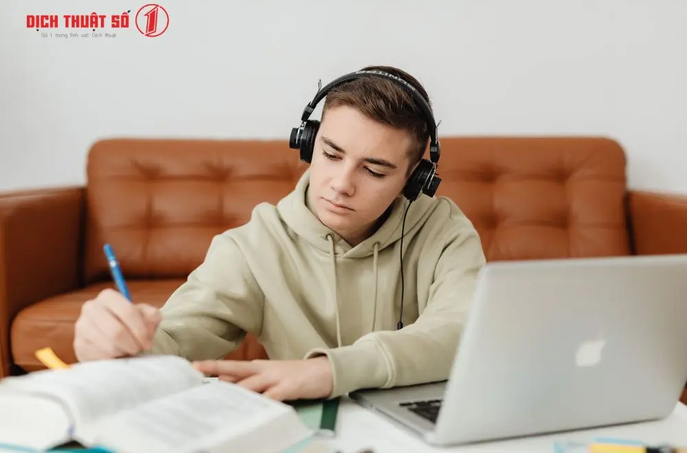 Luyện nghe tiếng Thái từ dễ đến khó